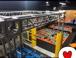 -蹦贝运动中心·蹦床·攀岩·闯关(龙岗店)