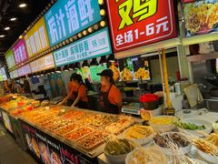 -庙街旅游·美食广场(五一广场店)
