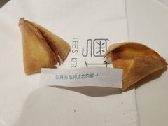 -粤域茶餐厅