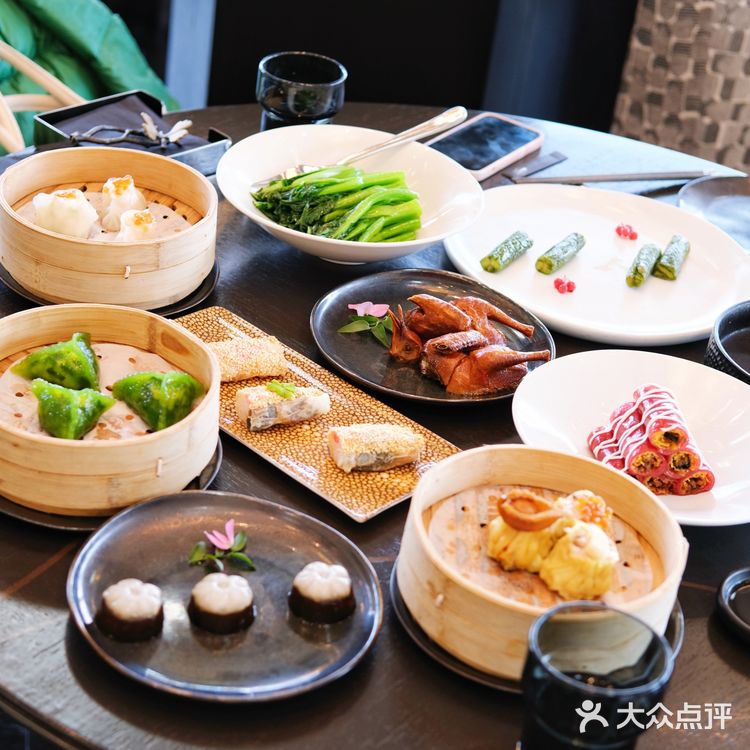 初筵｜上海外滩高颜值江景餐厅☁️