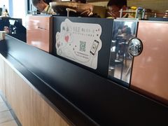 -星巴克臻选(莘庄仲盛店)