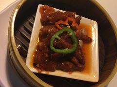 -新大咀港式茶餐厅(宝山万达店)