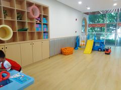 -金点蒙氏国际教育(悠然校区)