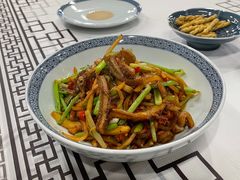 -新李记 · 口味菜馆(南郊公园店)
