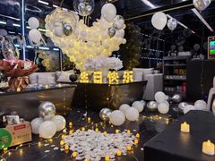 -TOP LIV Night Club 酒吧