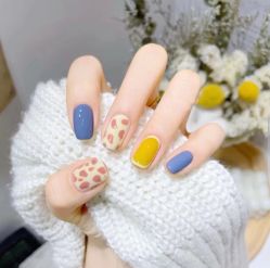 -妙睫屋日式美甲美睫