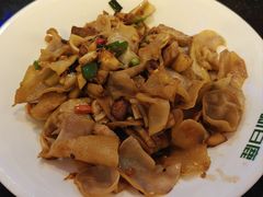 -新白鹿餐厅(百联中环店)