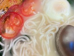 -人民公社铁锅炖·东北菜(卫国道店)