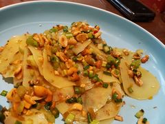 -有红鸡毛店·川菜(建设路店)