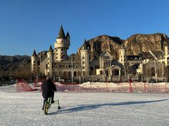 -荣盛康旅野三坡滑雪场