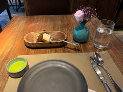 -Carbon莫卡哆·意大利复古集市餐厅(杭州大厦店)