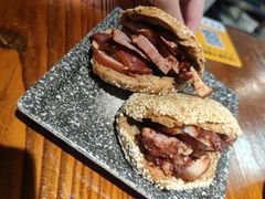 -老天桥酱肉烧饼夹肘子(天桥店)