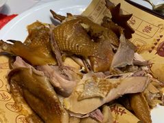 明湖烧鸡-鹊华居·地道鲁菜·海鲜·融合味(大明湖店)