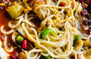 Shrimp Tail Soup Noodles