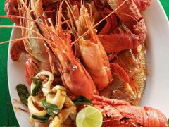 -Green Lobster Waskaduwa Seafood Restaurant