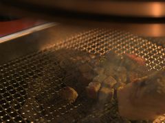雪花肉粒-肉甲韩国木炭烤肉(新壹街1店)