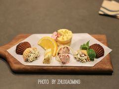 -星巴克臻选(上海合生汇1F店)