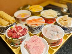 -绣园苏式火锅·开创者·腌笃鲜(大洋百货店)