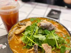 -肥汁米蘭香港米线(长宁来福士店)