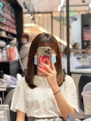 -HAIR CORNER