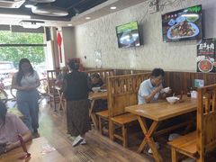 -老陕兄弟(彩虹新城店)