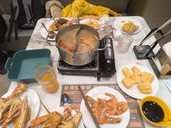 -金马门国际美食百汇(珞喻路店)