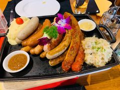 -申德勒加油站餐厅(三里屯北小街店)