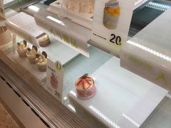 -顶东面包花园·生日蛋糕(香榭丽店)