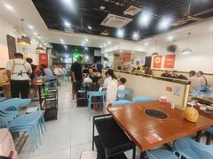 -老何家后安粉·糟粕醋海鲜火锅(三亚湾椰梦长廊店)