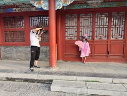 -亲亲宝贝艾尔莎亲子摄影会馆(中华路店)