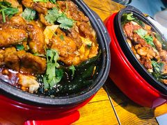 -吉吉向上炭烤鸡肉煲(大学城店)
