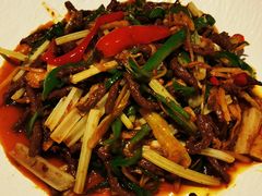 子姜青椒炒牛肉-花椒笑成都小馆(百脑汇店)