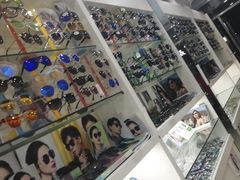 -利客来眼镜店(崂山百货店)