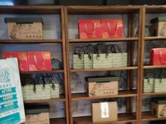 -香山湖渔家大院