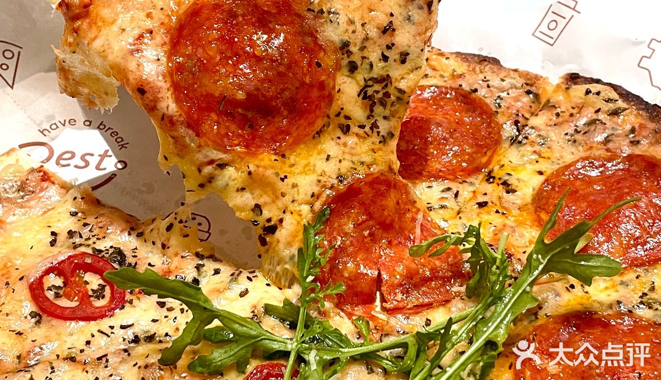 不夸张！顺德这家薄脆披萨平价又好吃‼️