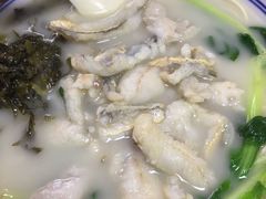 -明呈黄鱼面馆(斜土路店)