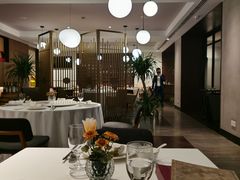 -伯衡55·吉品轩(乌鲁木齐南路店)