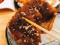 烤猪蹄-早酒肖汉老味拌面