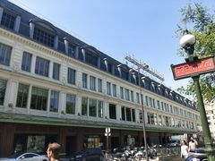 -乐蓬马歇百货公司(Rive Gauche)