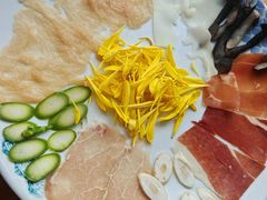 -桥香园过桥米线(国贸店)