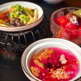 北京探店｜不臭的臭豆腐锅 肥肠也吃不过瘾[笑哭]