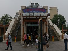 -迪士尼乐园停车场