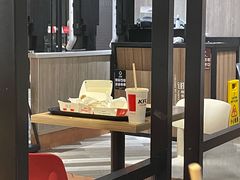 -肯德基(春申店)