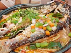 -夯鱼烤鱼·尔滨地标美食(国展店)