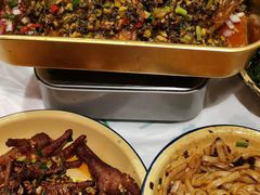 -东排食堂长沙小吃大排档(五一广场店)