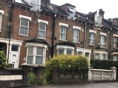 -巴宝莉工厂店/折扣店(工厂店)