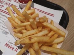 -The Habit Burger Grill 哈比特汉堡(爱琴海店)
