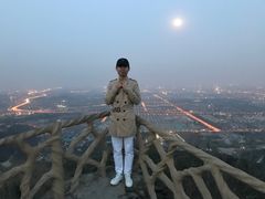 -鬼笑石后山停车场