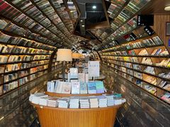 -钟书阁(珍园店)