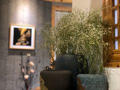 -墨居上隐·院子里火锅(峨眉店)